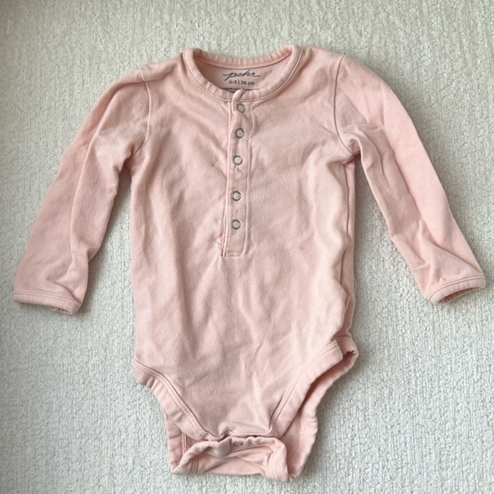 Pehr bodysuit 0-3 onesie pink